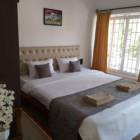 Oasis Beach Resort Агонда Екстериор снимка
