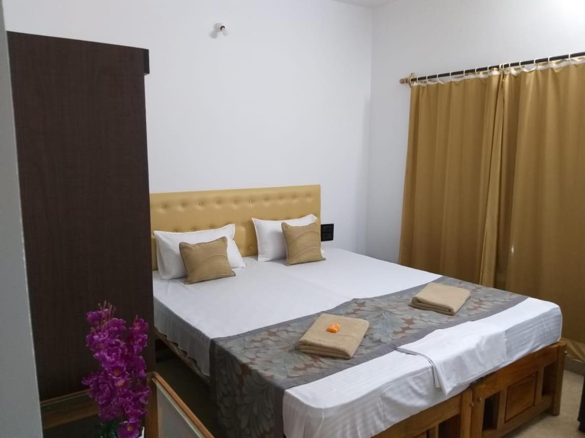 Oasis Beach Resort Агонда Екстериор снимка
