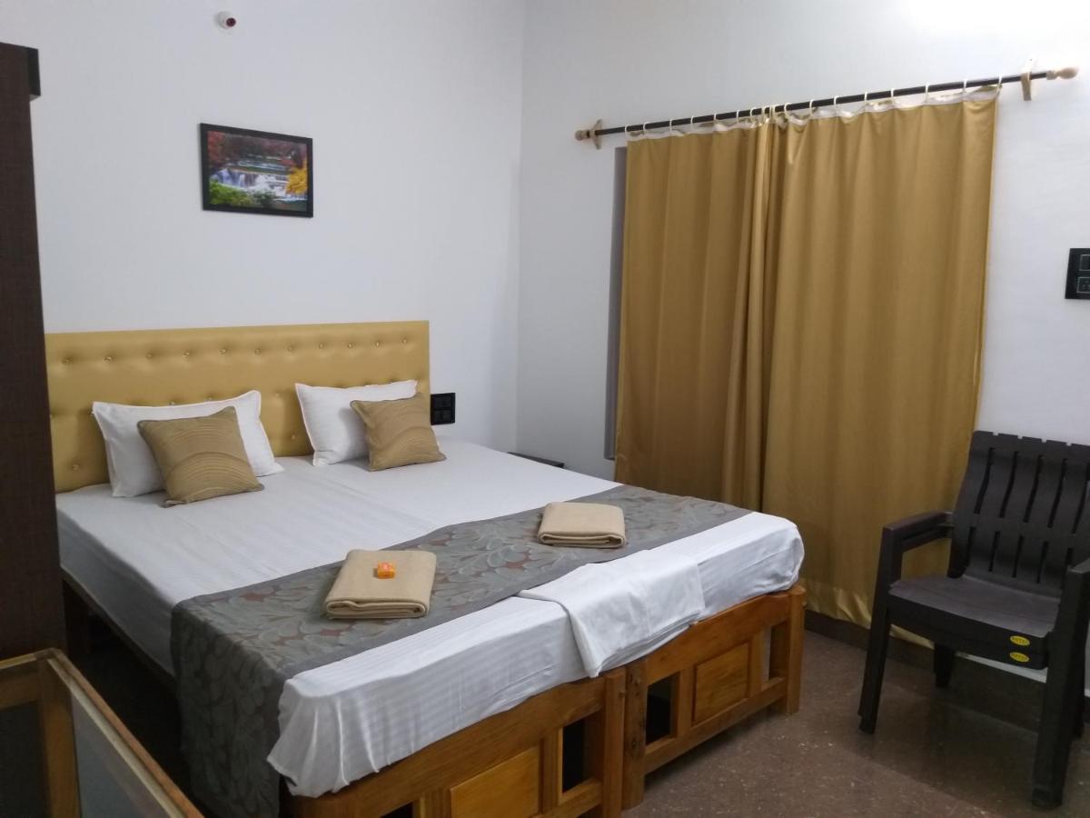 Oasis Beach Resort Агонда Екстериор снимка