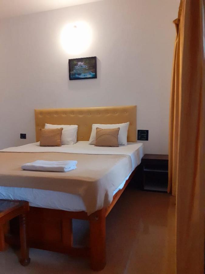 Oasis Beach Resort Агонда Екстериор снимка