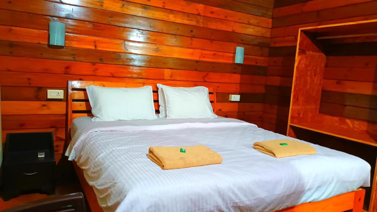 Oasis Beach Resort Агонда Екстериор снимка